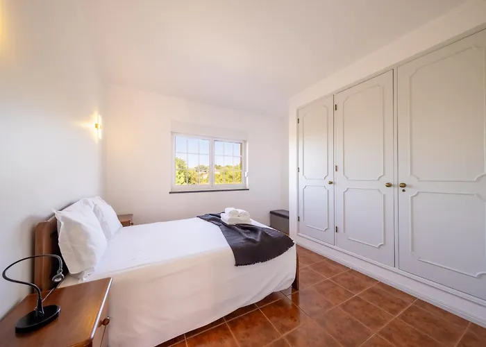 Burgo D Sancho I 17 度假居 Amoreira (Leiria)